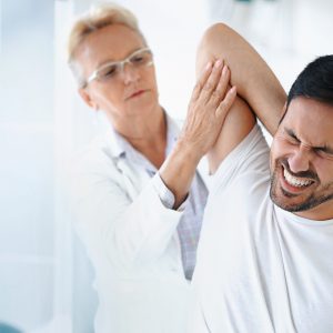 Psykofyysinen viitekehys kipuasiakkaan kohtaamiseen