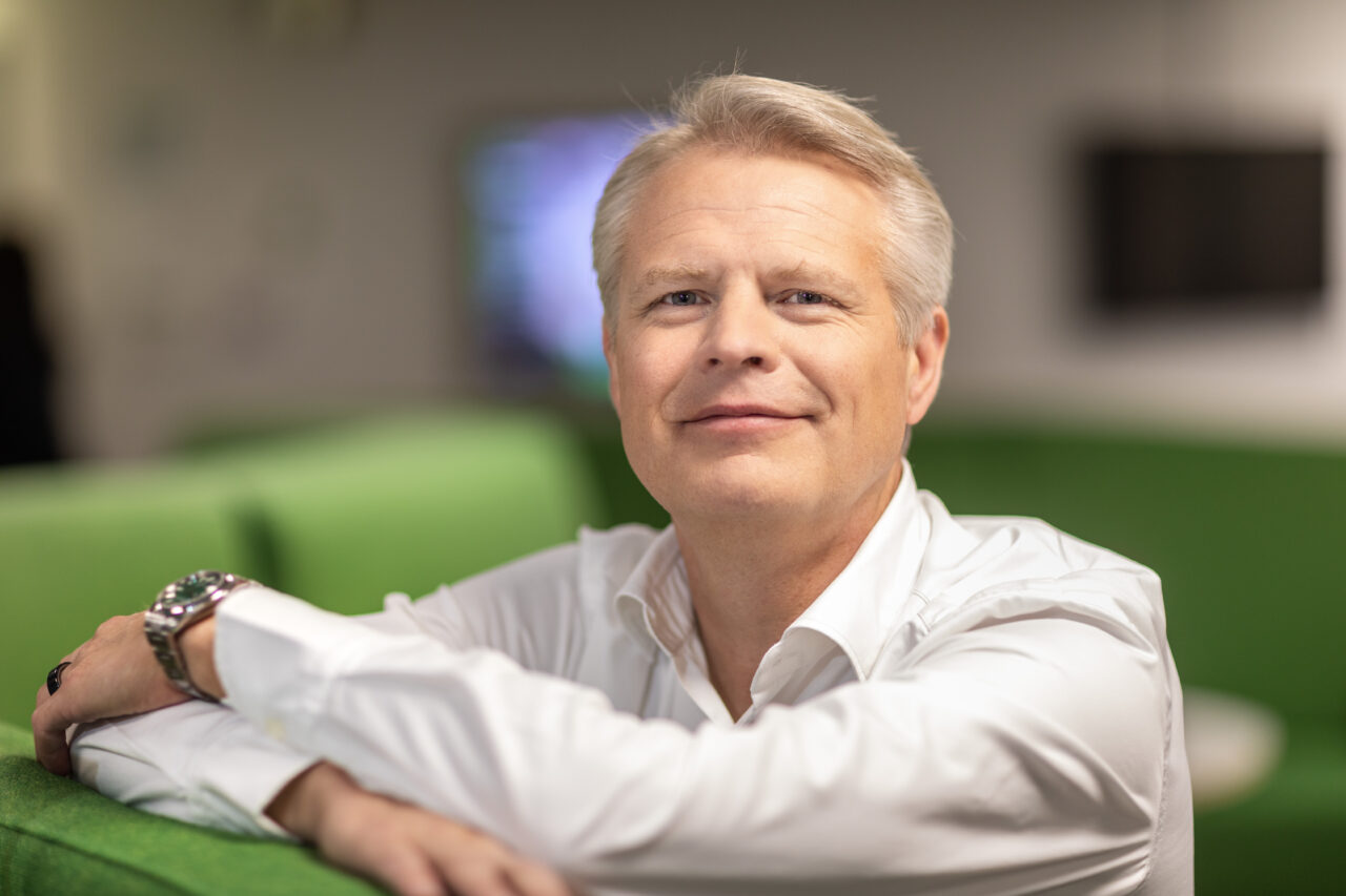 Mika Leskinen, Professio