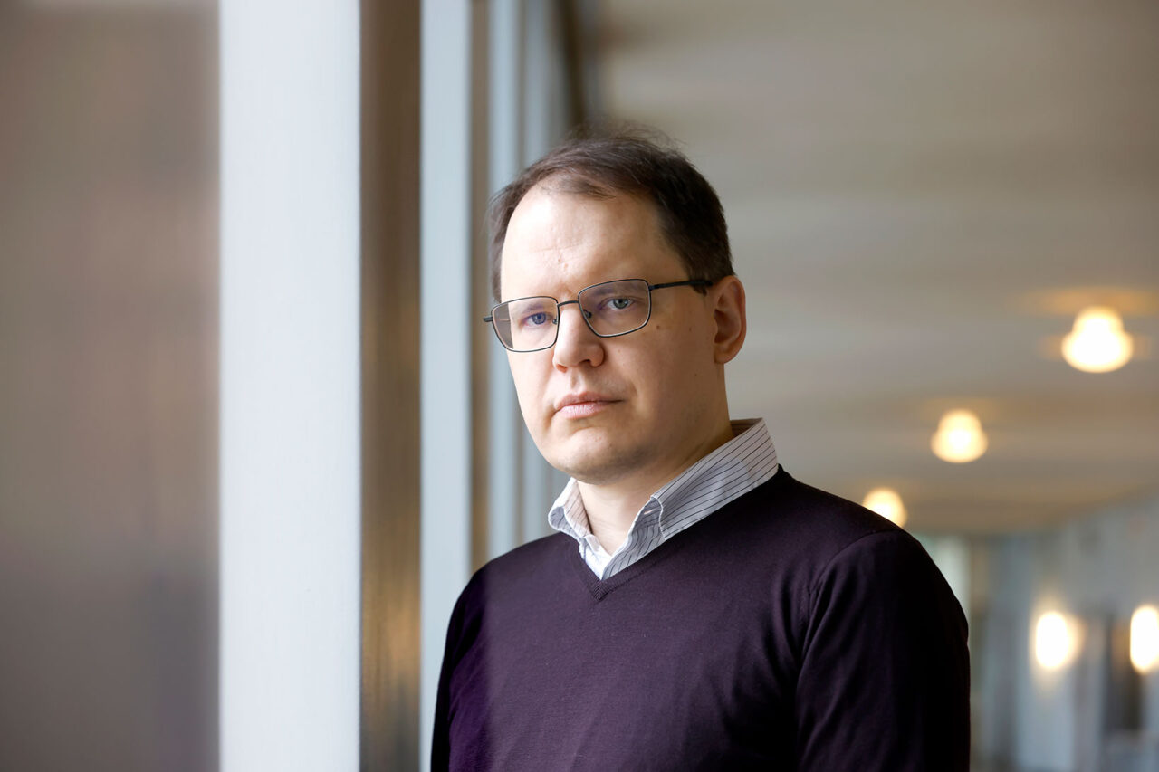 Riku Neuvonen, Professio