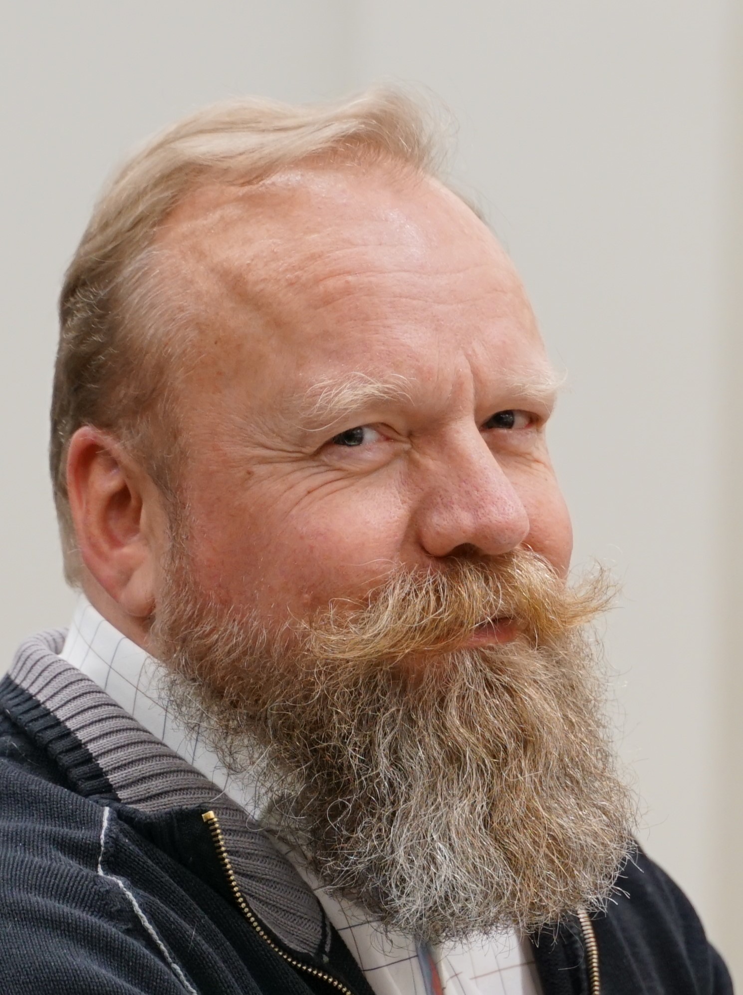 Harri Usmi HR