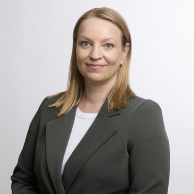 Anne Tomperi