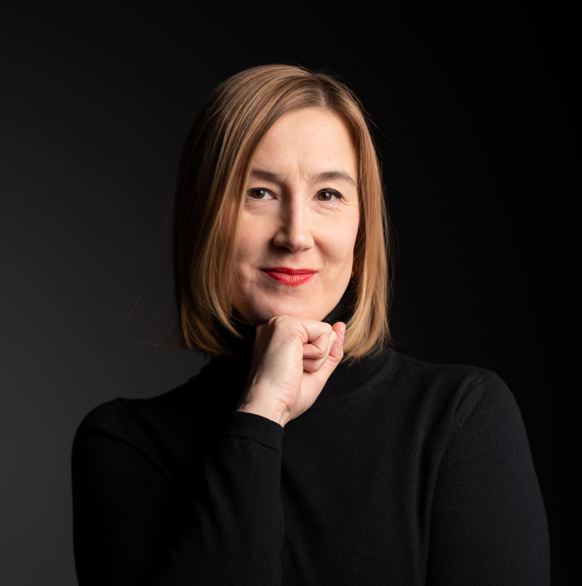 Elsa Ervasti Professio. Kuvaajana Katriina Haikala