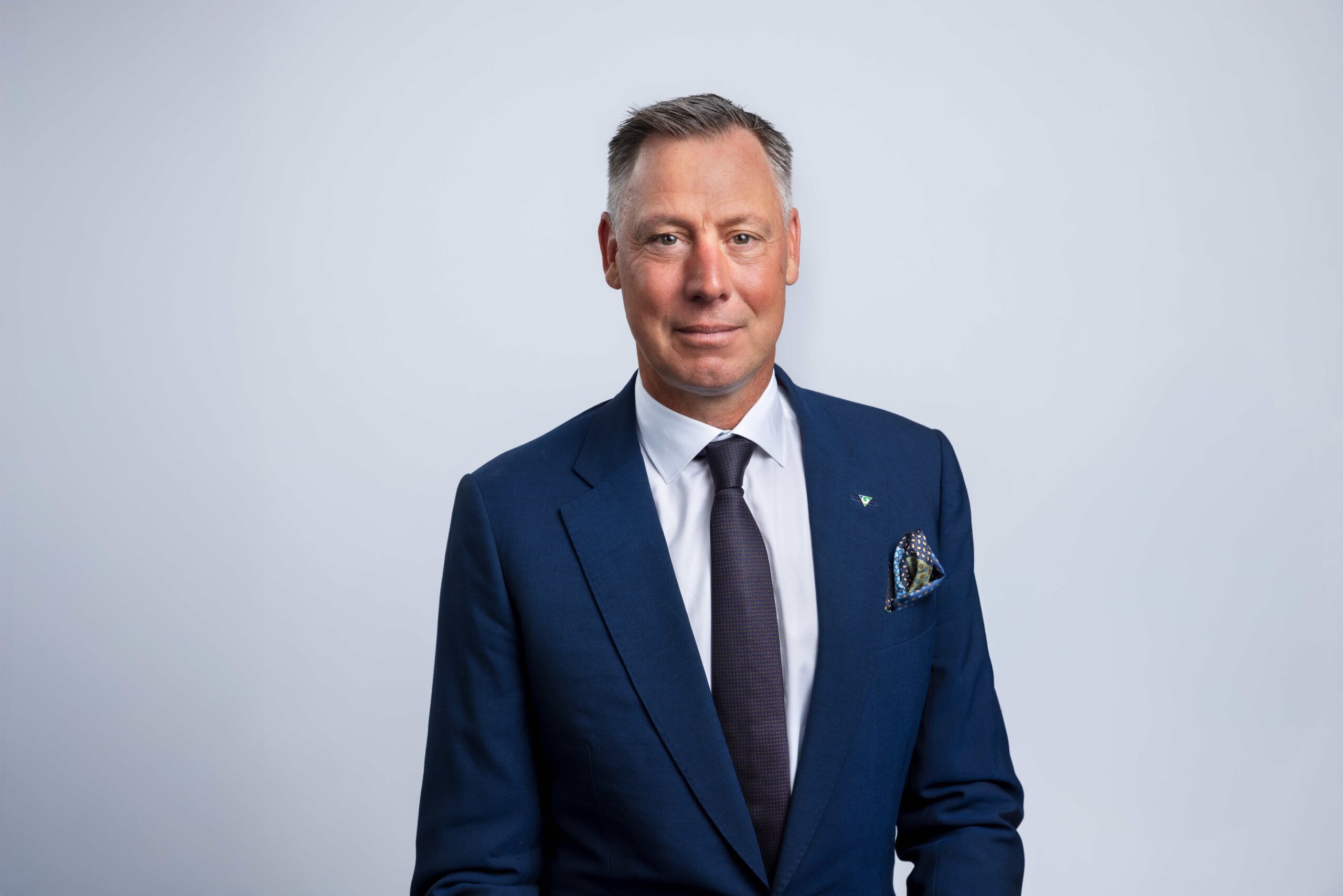 Dr. Boubou Hallberg