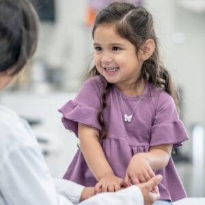 Autismipiirteisten lasten vuorovaikutuksen ja tunnesäätelyn tukeminen